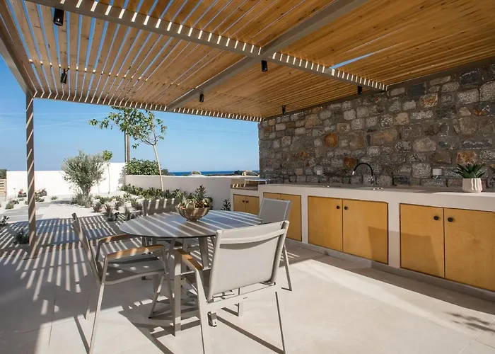 Ariadne 빌라 겐나디