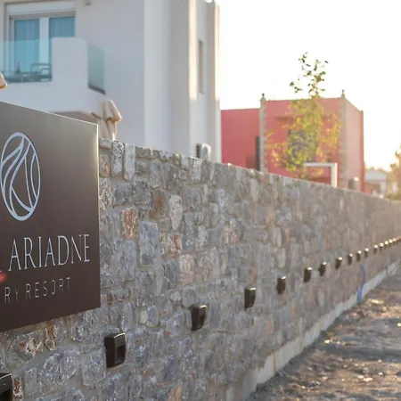Ariadne Villa